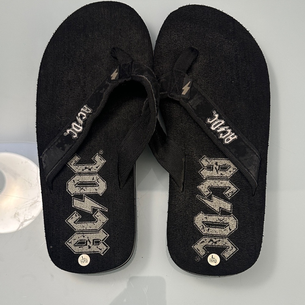 Men’s AC/DC FlipFlops